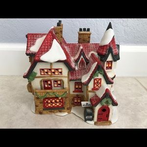 Santa’s Workshop/House with Santa and Mrs Claus